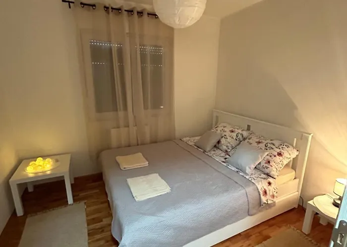 Slatki Snovi - Novi U Centru Vranja Appartamento