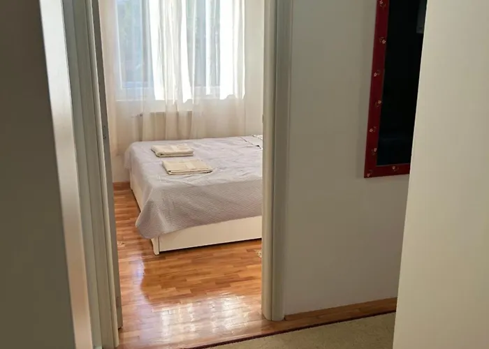 Slatki Snovi - Novi U Centru Vranja Appartamento *